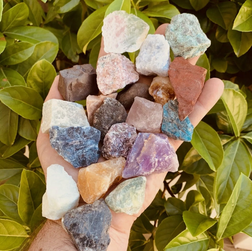 Mixed Gemstones & Crystals โ 500g Bulk