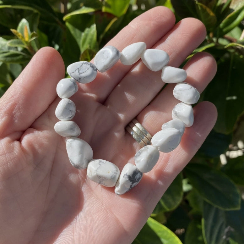 Howlite Crystal Bracelet