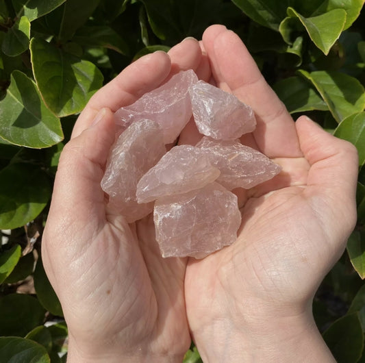 Rose Quartz Crystals – 250g Bulk